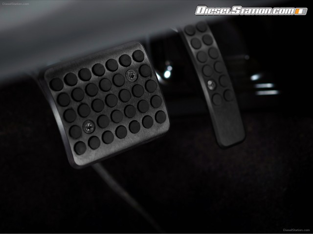 Aston Martin V12 Vantage S 2014 Picture #226 Aston Martin V12 Vantage S 2014 Picture #226